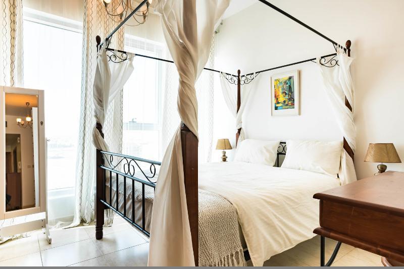 Studio Apartment - Skycourts Dubai Esterno foto