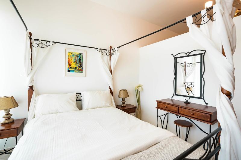 Studio Apartment - Skycourts Dubai Esterno foto