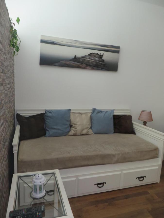 Studio Apartment - Skycourts Dubai Esterno foto